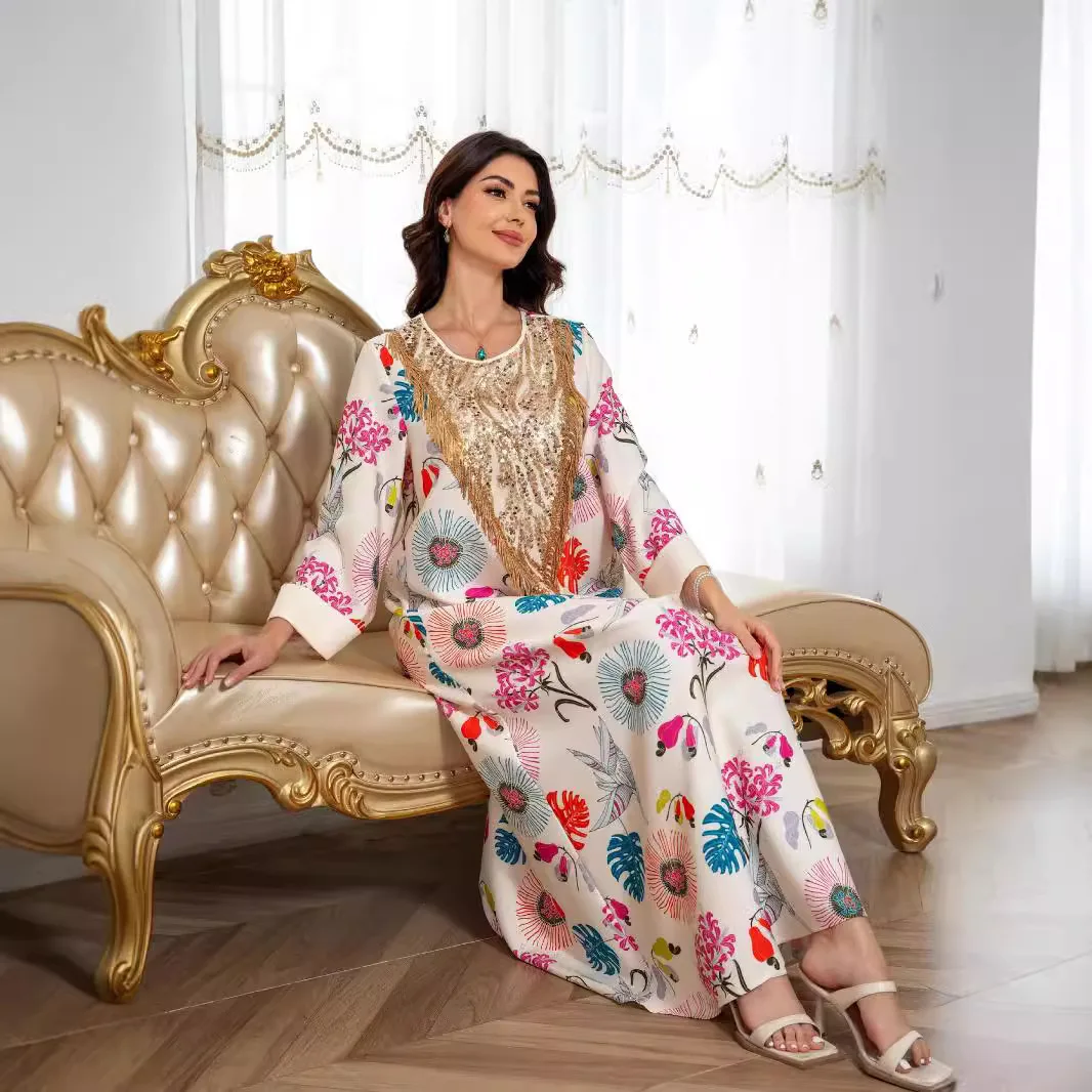 

Middle Eastern Muslim Women's Robe Printed V-Neck Dress Fashion Simple Temperament Elegant Holiday Style High-end Banquet Party