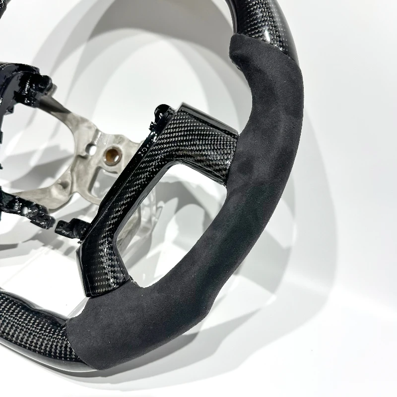 Real Black Carbon Fiber White stitching Custom Sports Steering Wheel Suitable for Old Model Chevrolet Silverado 1500 2006-2014