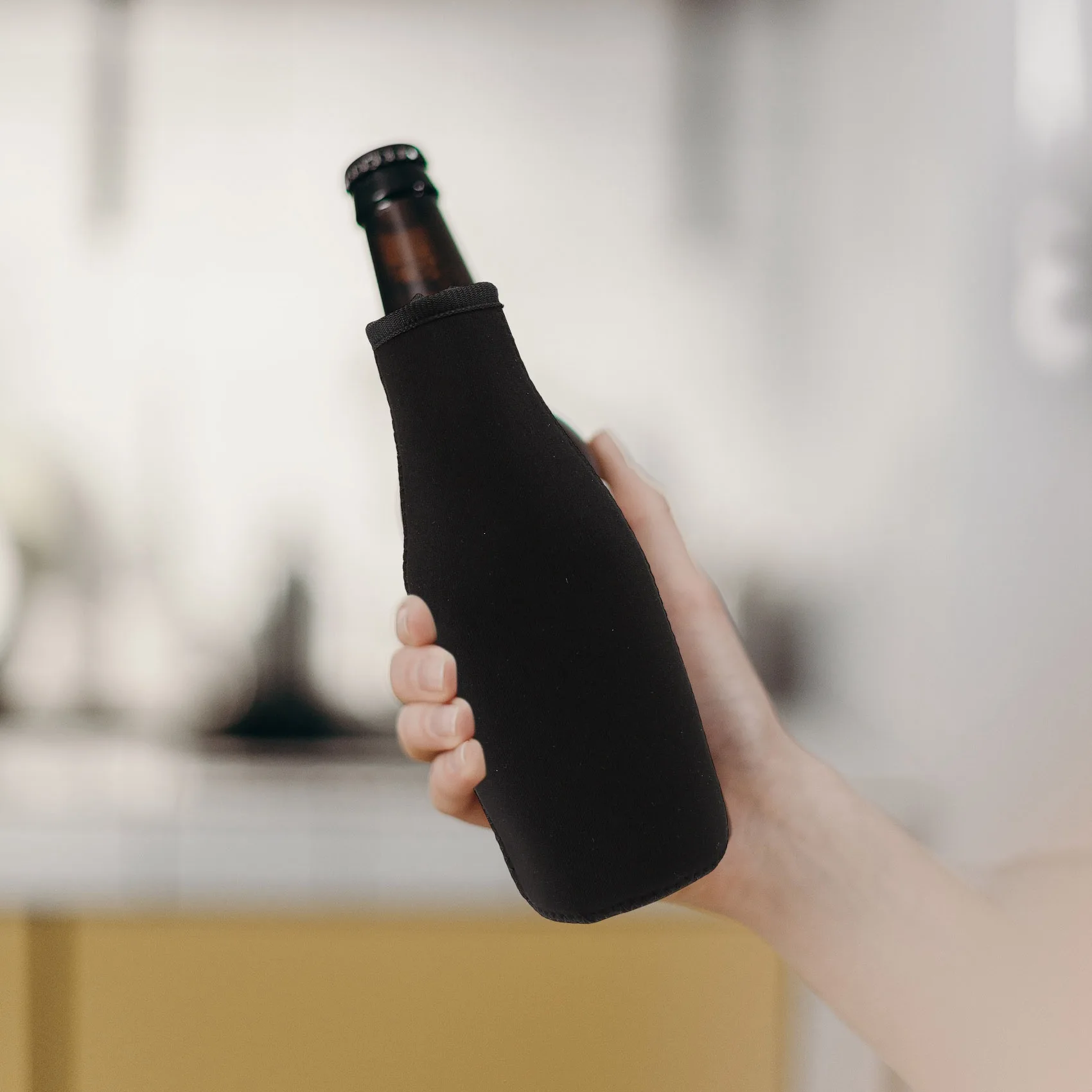 Capa isolada de neopreno para garrafa de cerveja, manter a bebida fria, manter o neopreno, zip-up, preto, 12 pack