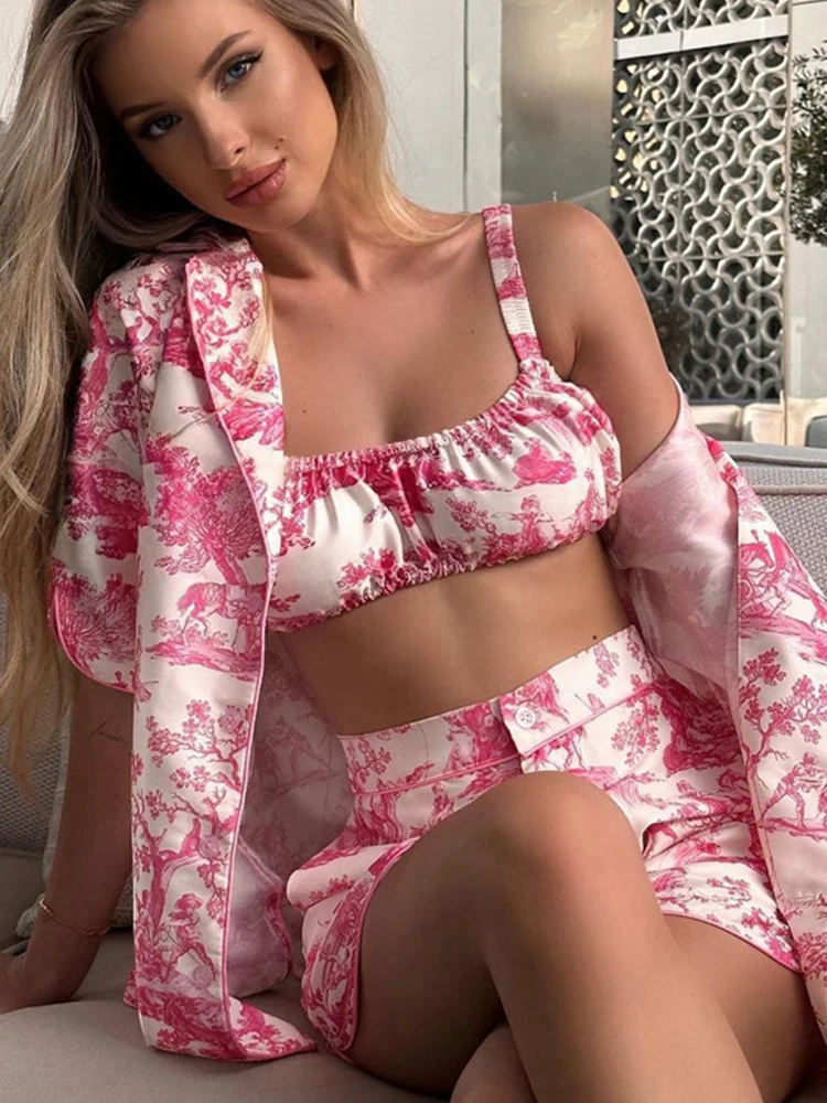 

Комплект из 3 предметов: женский сексуальный свободный костюм с принтом, винтажная рубашка с коротким рукавом + топ-бра и шорты с высокой талией, женская уличная одежда