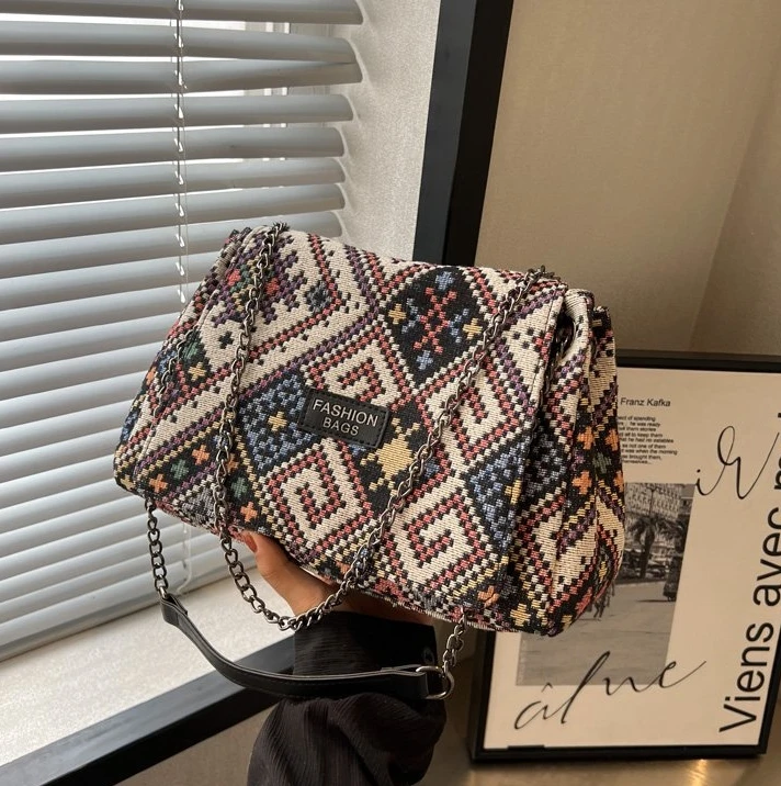 

Trendy Bohemian Women's Bag - Large Capacity Canvas Casual Versatile Shoulder Crossbody Purse