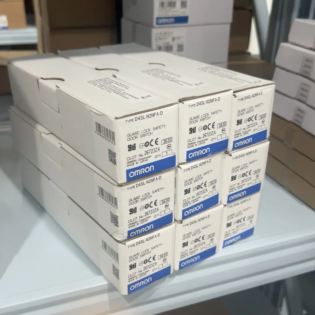 OMRON D4SL-N2NFA-D safety door switch