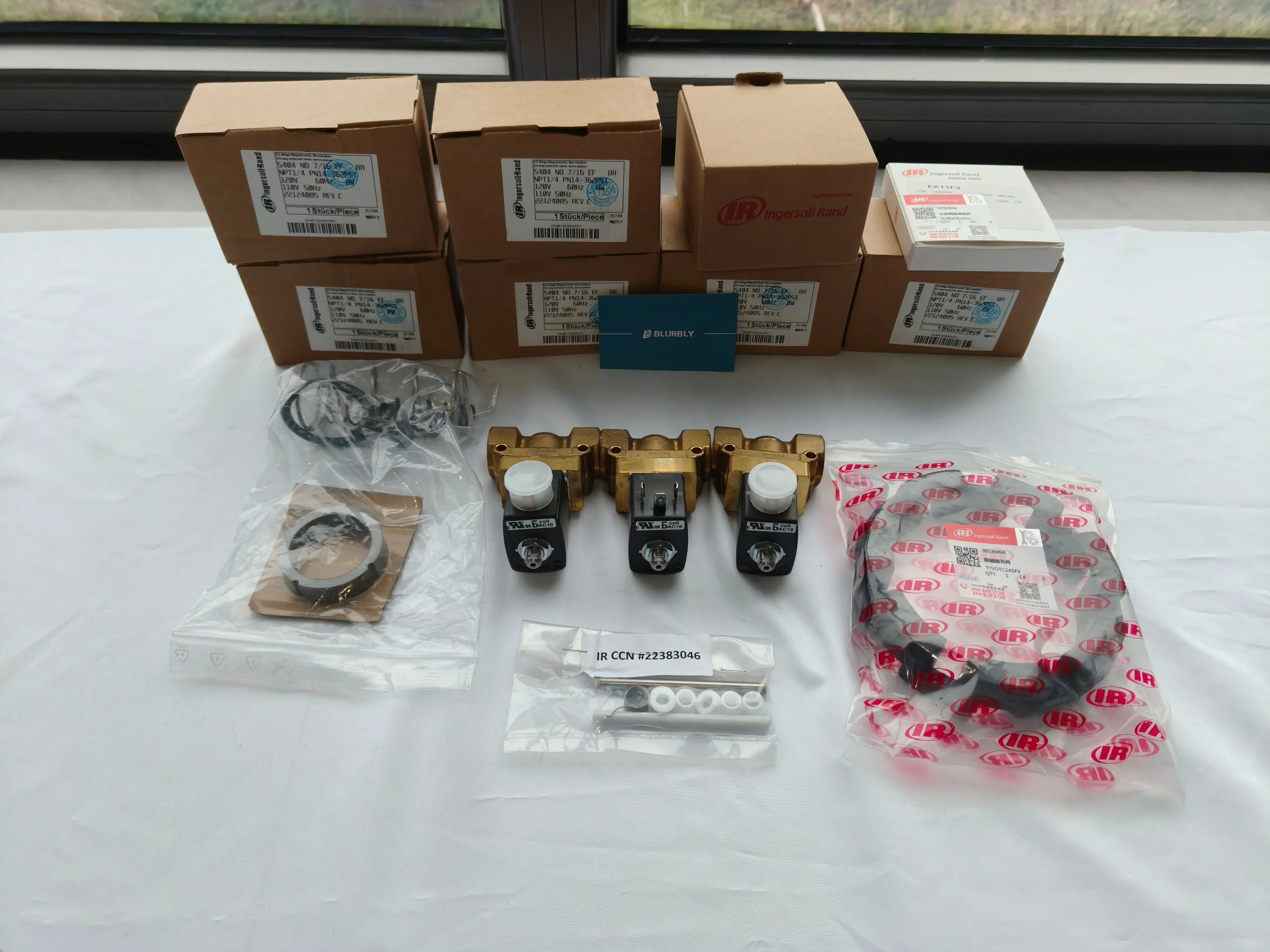 Ingersoll Rand Air Compressor Spare Parts PN 22124085 Solenoid Valve Industrial Compressor Components