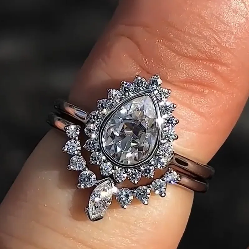 S925 silver new sun never sets, pear-shaped zircon set, queen's crown engagement ring.