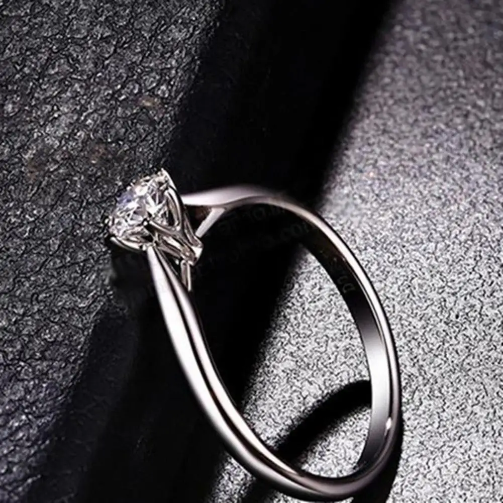 Ring Six-Claw Elegant Alloy Cubic Zirconia Ring for Party Female Jewelry Gift Engagement Ring