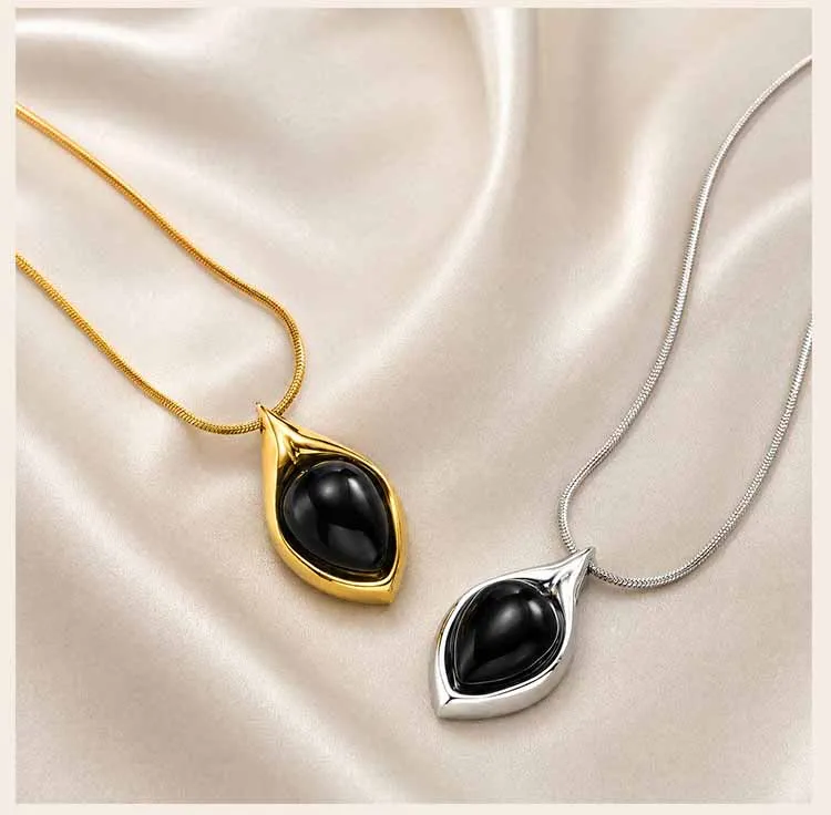 Natürliche schwarze Onyx-Halskette für Damen, 18K vergoldete Edelstahl-Tropfen-Edelstein-Anhänger-Halskette, Jubiläumsschmuck – Detail 4