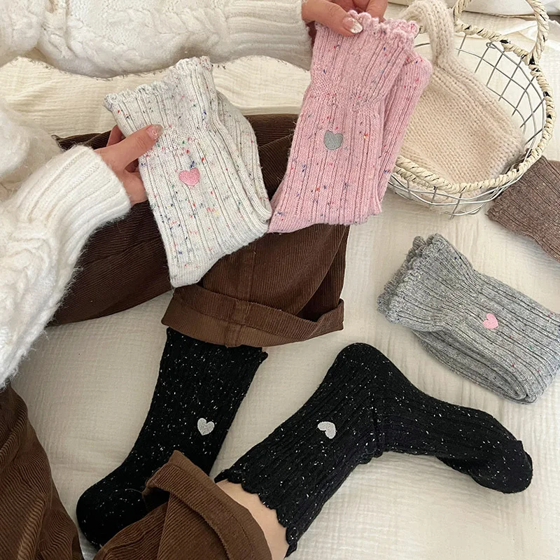 

Ladies' Socks Autumn Winter Thickened Warm Heart Embroidered Korean Simple Kawaii Fashionable Wool Mid Tube Stockings For Girl