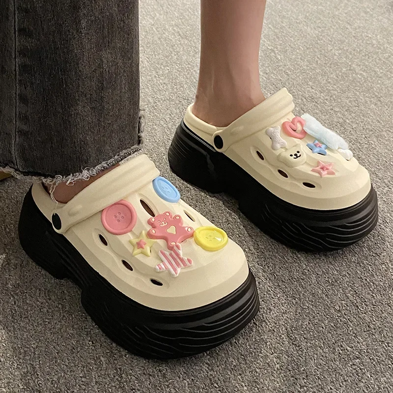 New contrasting color DIY accessories hole shoes indoor casual comfortable non-slip slippers outdoor beach sandals