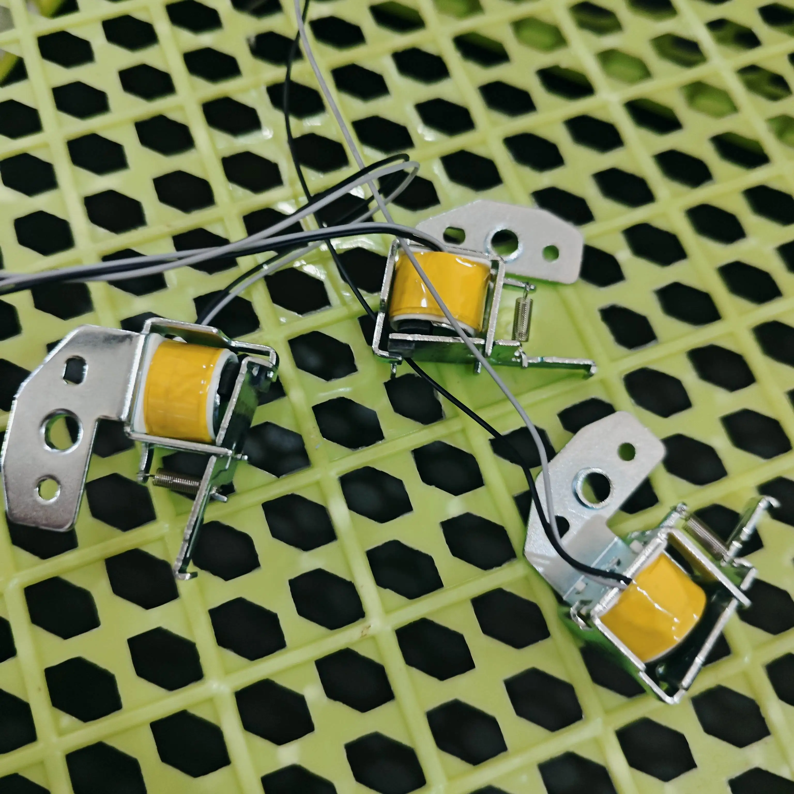 1X JC33-00025B Sole…