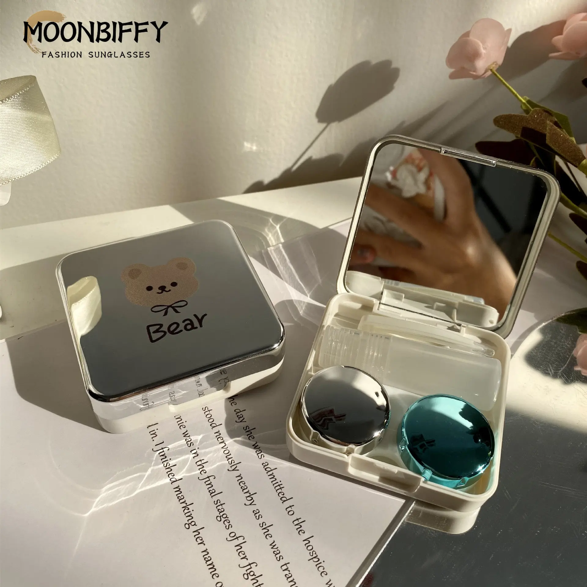 Silver Bear Pattern Contact Lens Case Cosmetic Case Portable Box Korean Style Simple Contact Lens Companion Box Storage Box