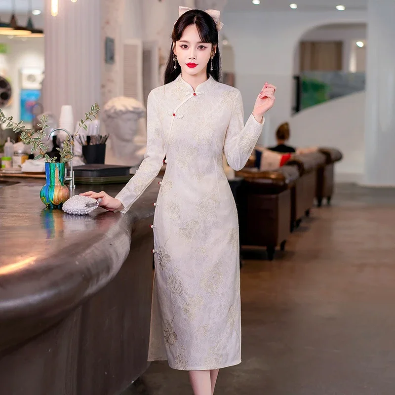 High-end Chinese Traditional Cheongsam Good Quality Elegant And Pretty Women's Improved Long Sleeve Qipao Dress Modern Clothing