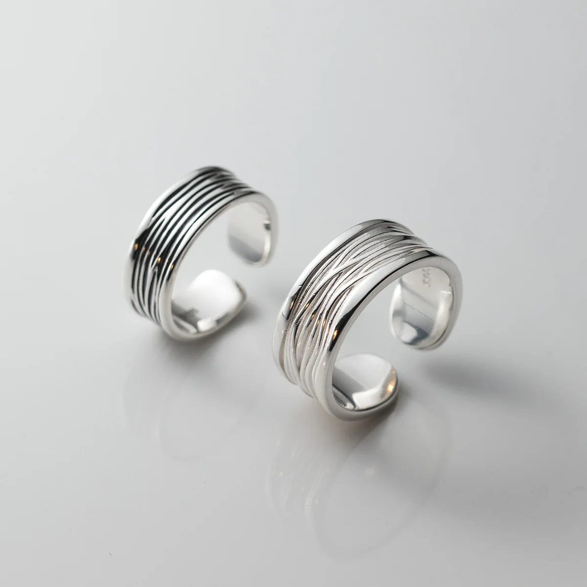 925 Sterling Silver Irregular Line Rings For Women Dating Ring Wedding Elegant Designer Jewelry Ladies Accessories Jewellery