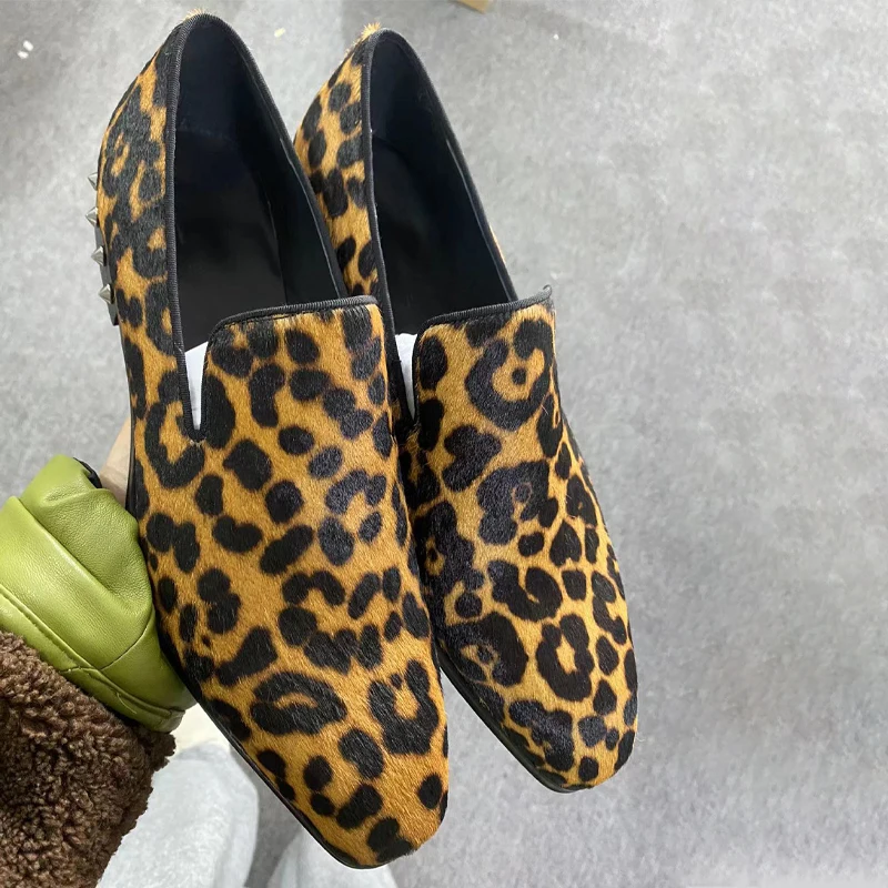 Men Loafer Rivets Decor Leopard Print Design Single Shoes New Office Business Dress Wedding Shoes Genuine Leather Men Male Shoes