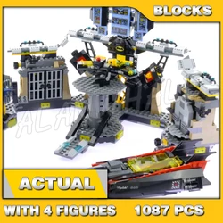 1087pcs Super Fighter Batcave Break-In Batboat Duckmobile Rotating Chamber 10636 Building Blocks Set Compatible With Model