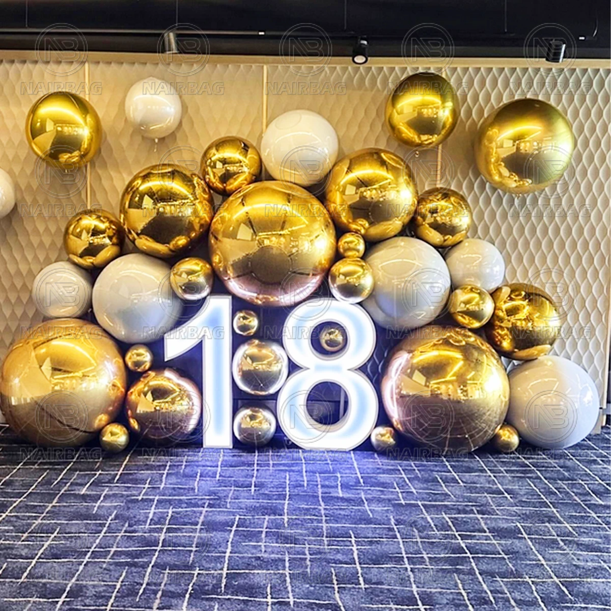 

Gold Big Shiny Balls PVC Mirror Ball Inflatab Christmas Decoration Pink Silver Reflective Air Mirror Sphere For Wedding Party