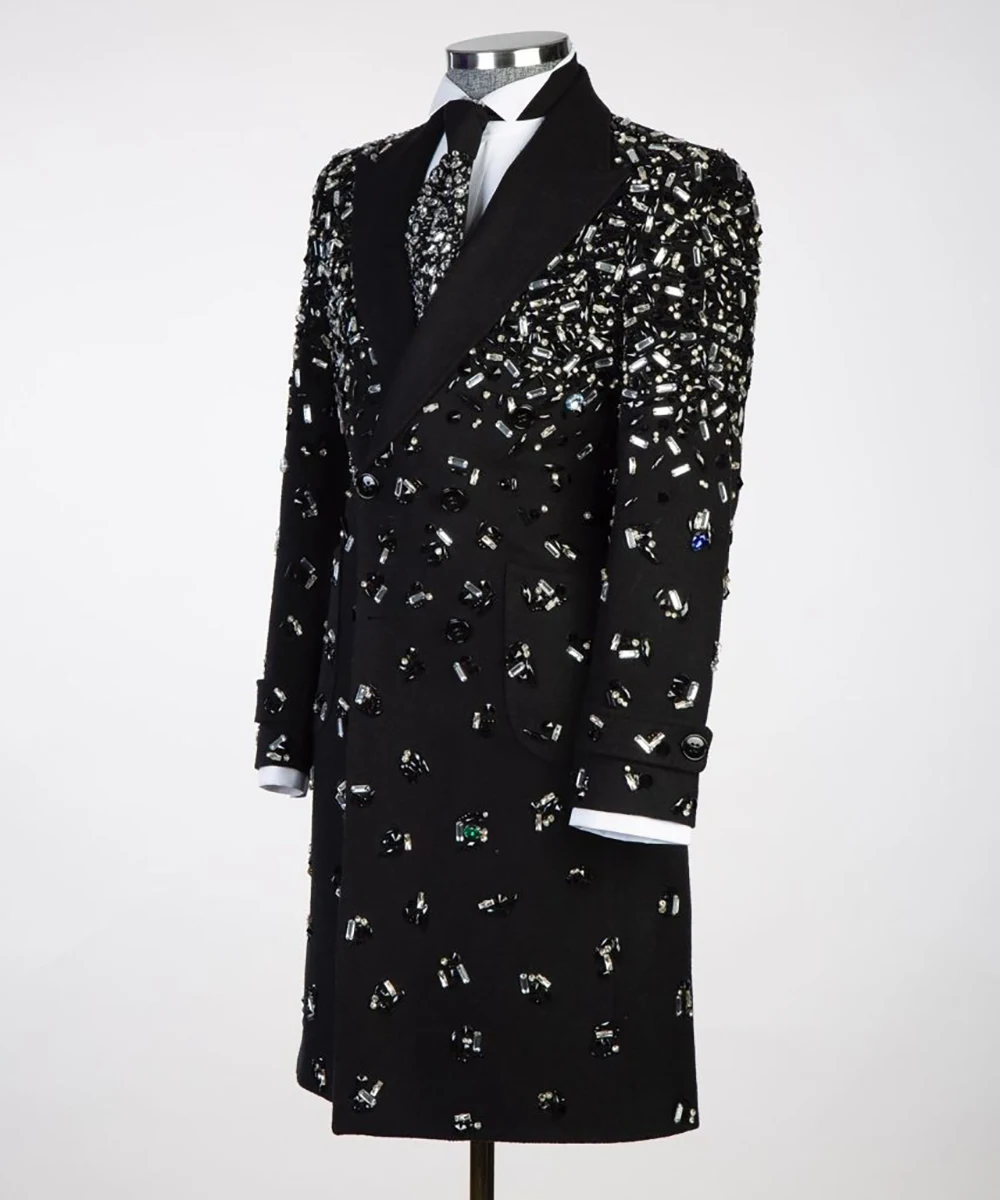 Męska, długa kurtka z wełny z ciężkimi zdobieniami, dwurzędowa, zimowa, z klapami w szpic, gruby płaszcz, szyta na miarę.