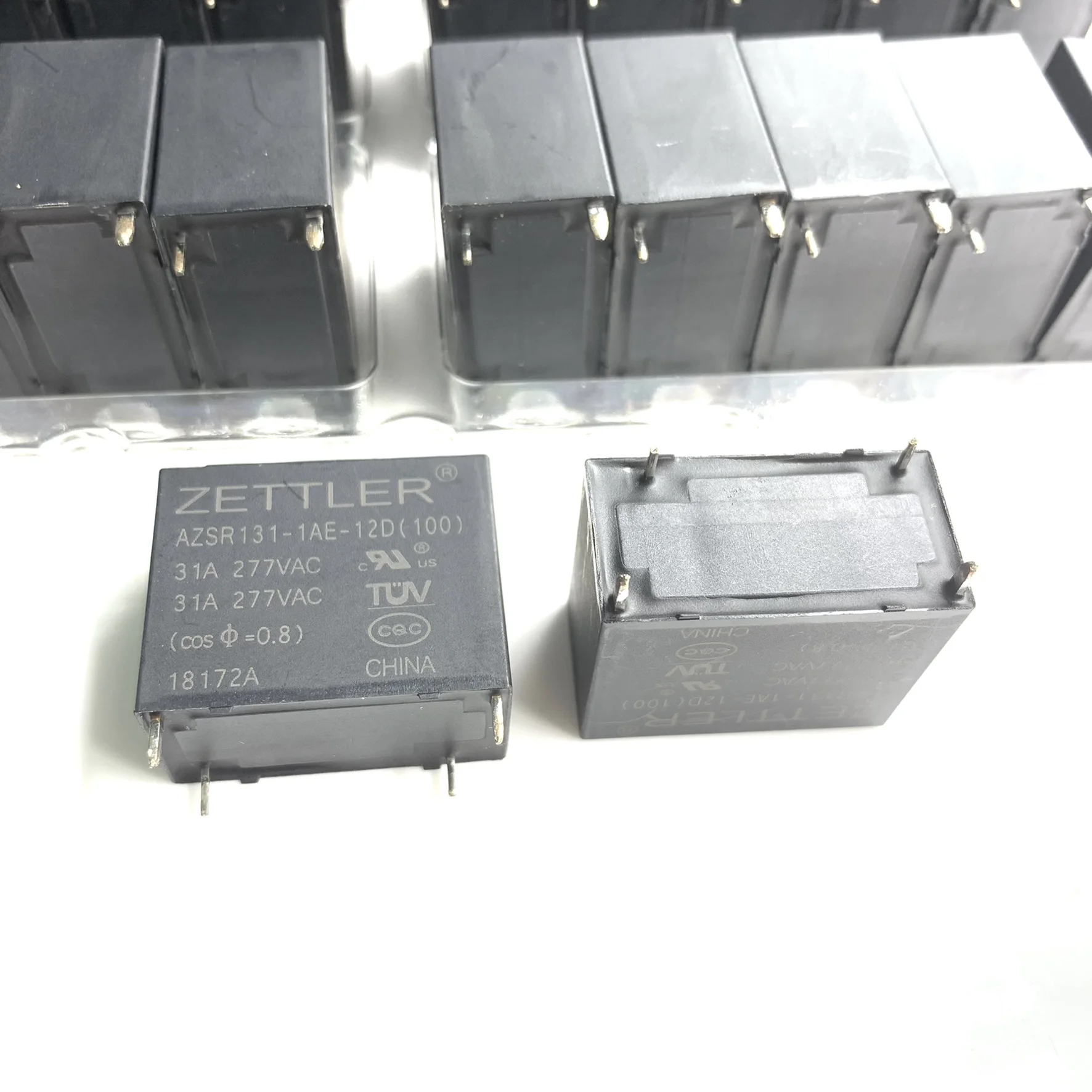 Brand New & AZSR131-1AE-12D Zetler relay 4-pin 35A Universal ALFG2PF12