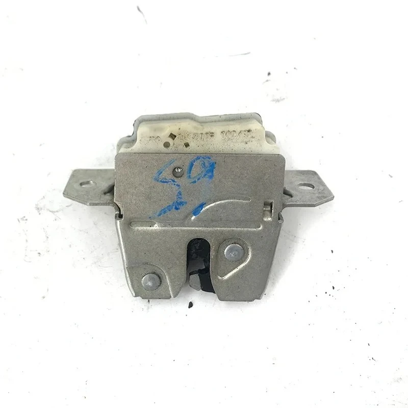 HOT Auto Parts Tailgate Lock Machine for Mercedes-B200 W245 Original Central Control for Dismantling Parts