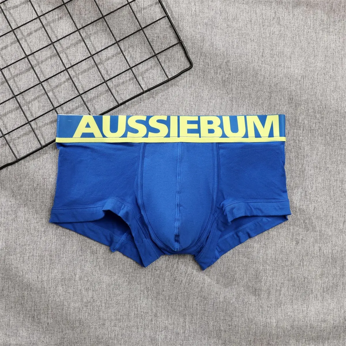 

Brand Men's Cotton Low Waist Underwear Sexy Fashion Briefs Comfortable Sweat Absorbent Antibacterial Boxer Shorts Underpants