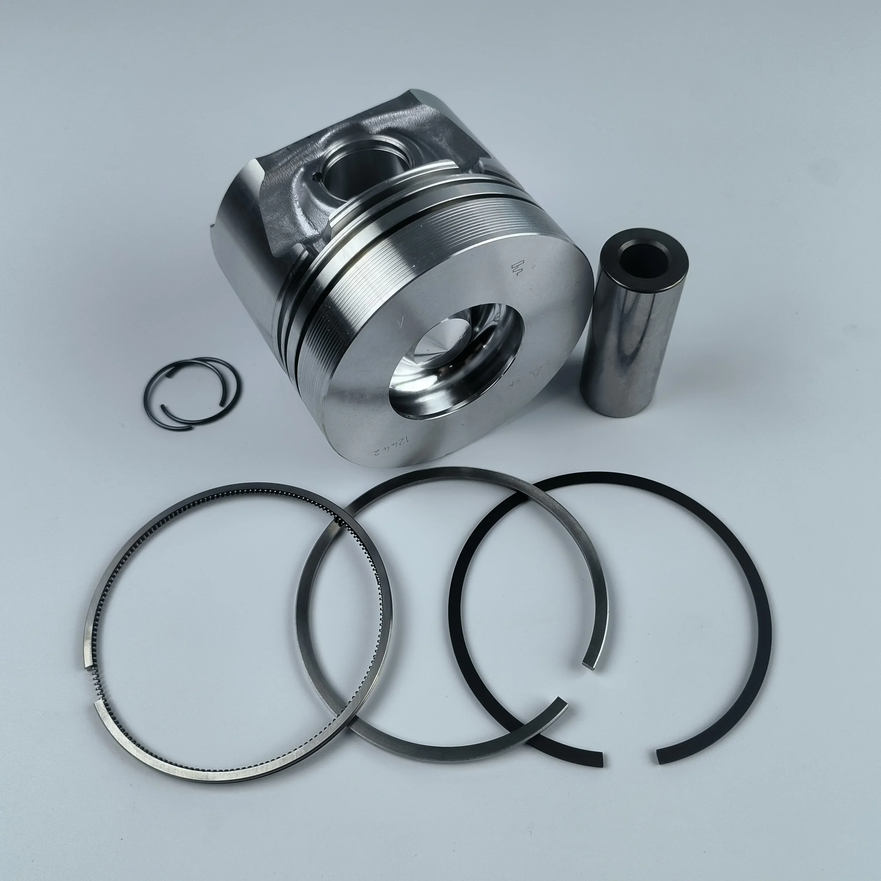 

D2011 FL2011 FM2011 construction machinery 1 engine spare parts piston kit set assy for deutz 2011 piston set