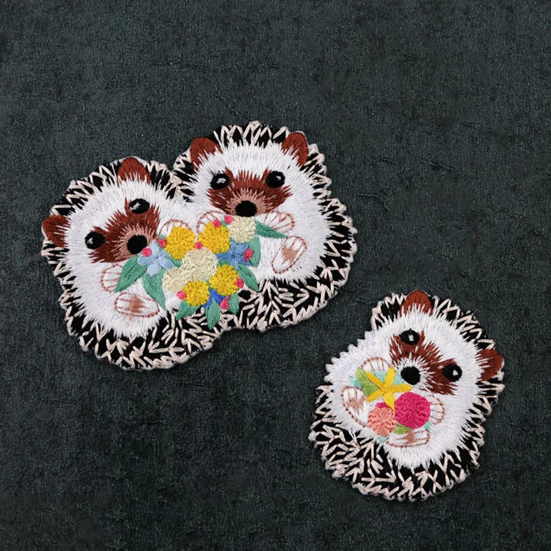 Embroidery DIY Hedgehog Patch, Iron On Animal, Cute Small Fashion Cloth Sticker, Denim Down Jacket, Clothes Decoration, 1 Piece