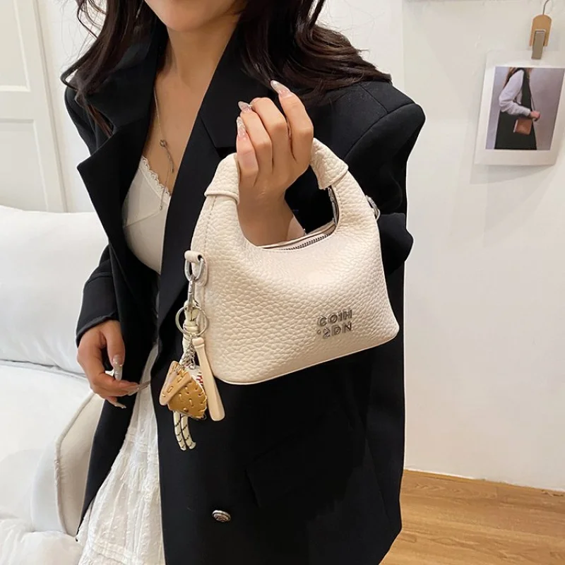 

Casual Elegant Clutch Bag For Women - Simple Solid Color Design, High-End Leather For Business And Social Events