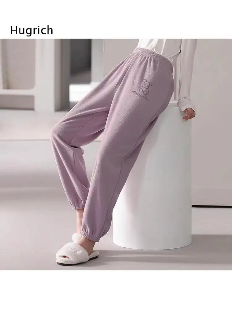 Stylish Yellow Fleece Joggers with Elastic Waist Detail Cuffed Hem Womens Casual Sweatpants Durable Stitching Solid Color