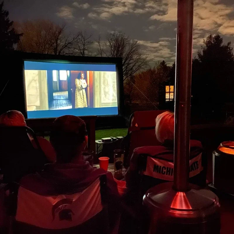 Pantalla de proyector gigante inflable portátil profesional cine de cine al aire libre con alta resolución para la parte del patio trasero del hogar