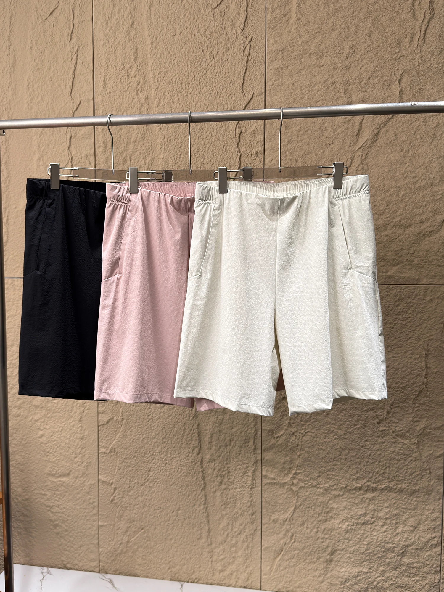 Outdoor Men's Breathable Quick Dry Lightweight Sports Casual Shorts Elastic Waist Summer Loose Fit Other Material Shorts
