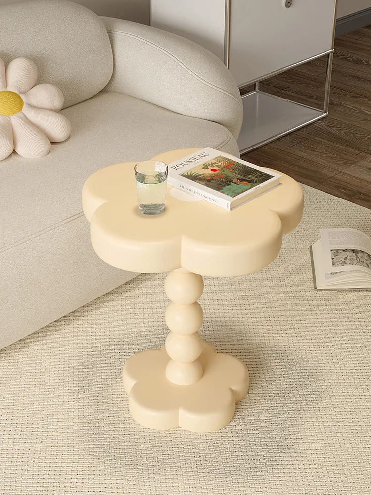 Cream style coffee living room floor decoration, bedside table, sofa, good household items