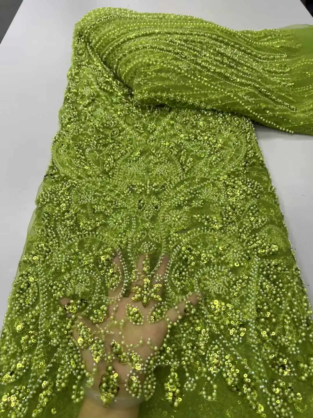 

Lemon Green Hot sale African Net Lace With Sequins Beads Good Quality Embroidered French Tulle Lace For Fashion Dress-ZX