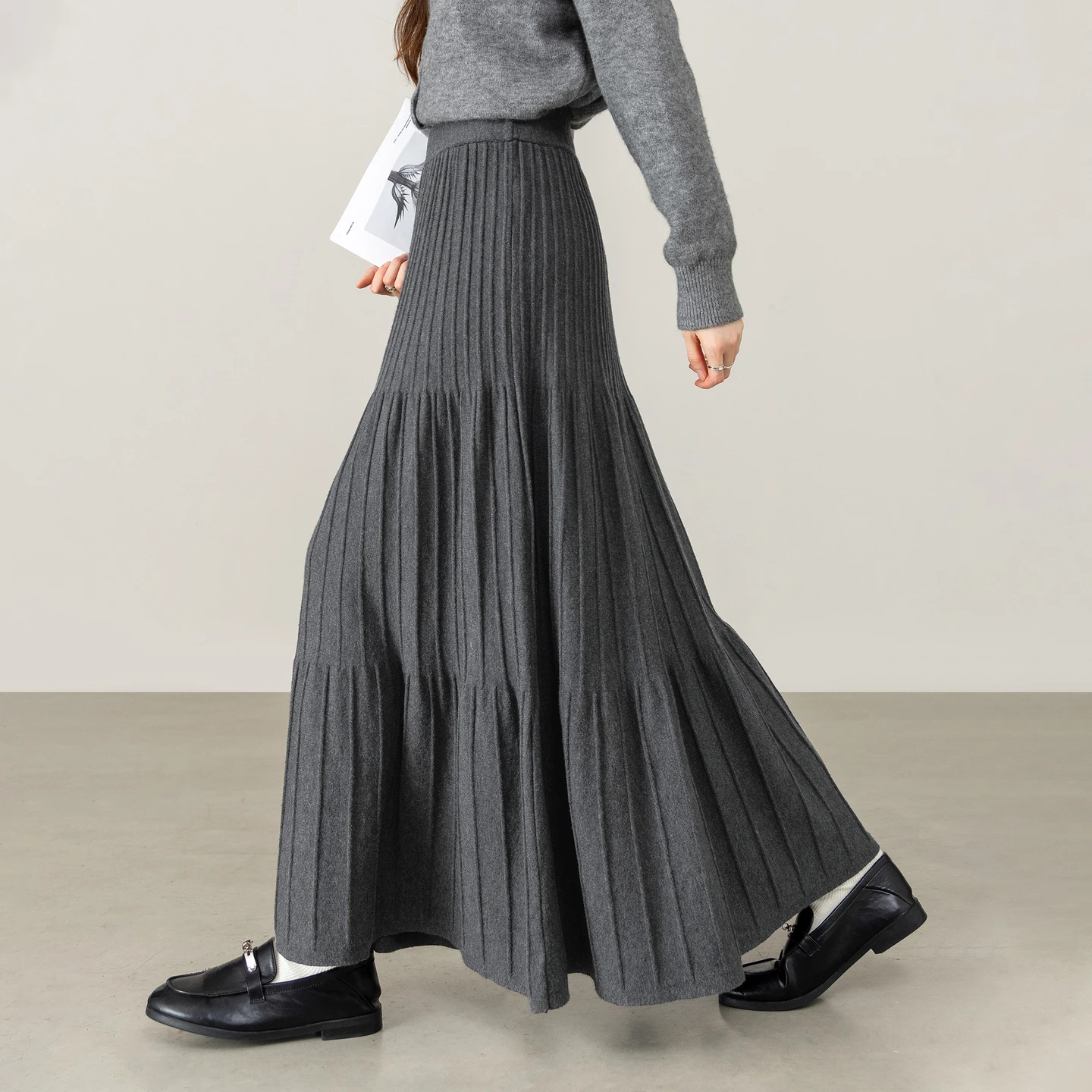 SENTUBILA Women Winter Knit Skirt High Waist Thick Warm Long Pleated A Line Skirt 2026 Gentle Elegant Ladies Clothing W64QM8529