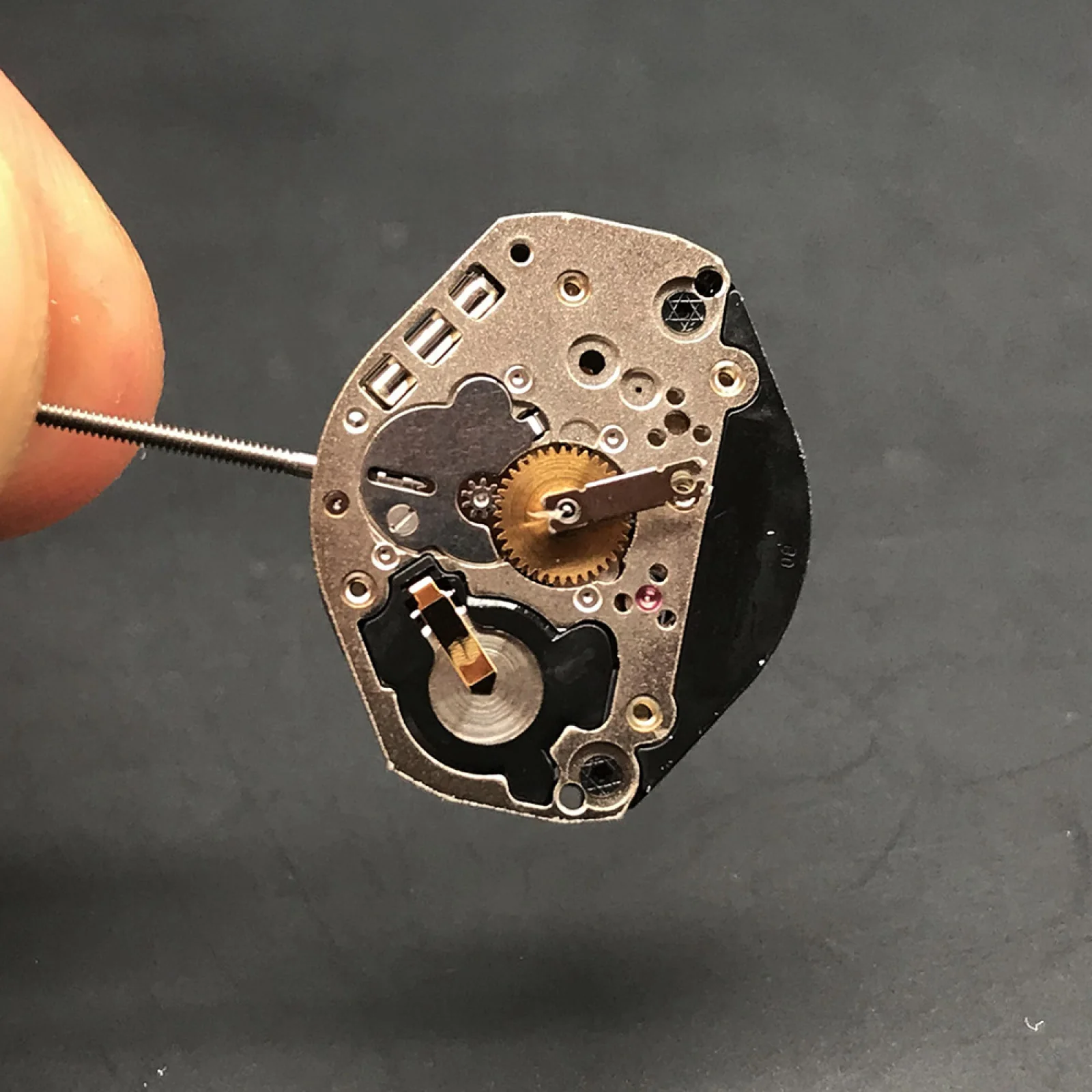Quartz 1 Jewel 17.8mm 3 Hands Watch Movement With Battery Replacements Part for Ronda 1063 Watch Accessories
