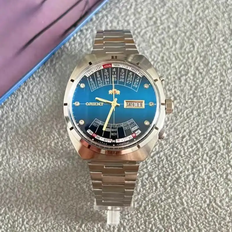 

Orient automatic mechanical unisex watch with large rotating dial, fully functional stainless steel Japanese movement