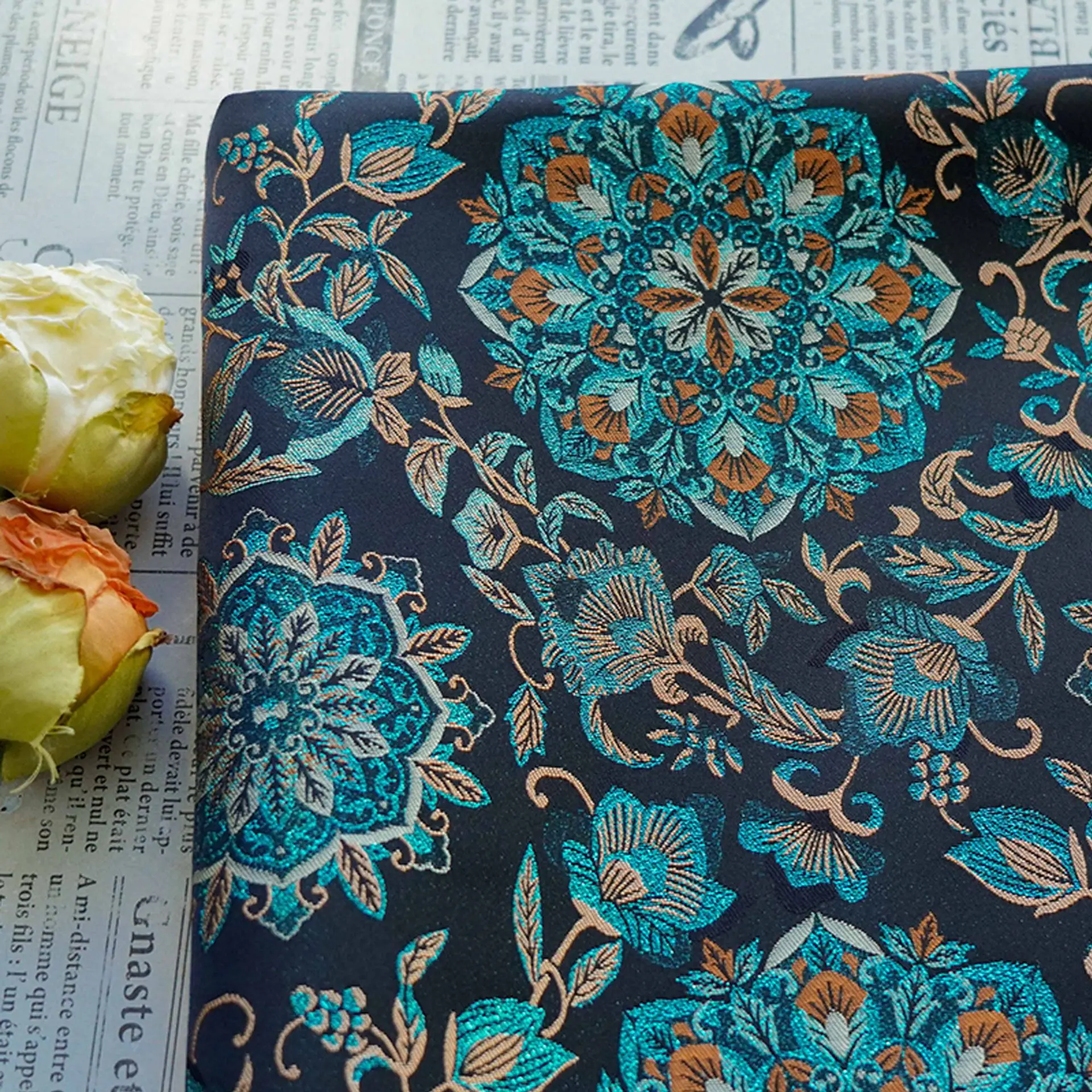 

Chinese Style Flower Gold Silk Jacquard Fabric Cheongsam Skirt Suit Decorative Sewing Fabric