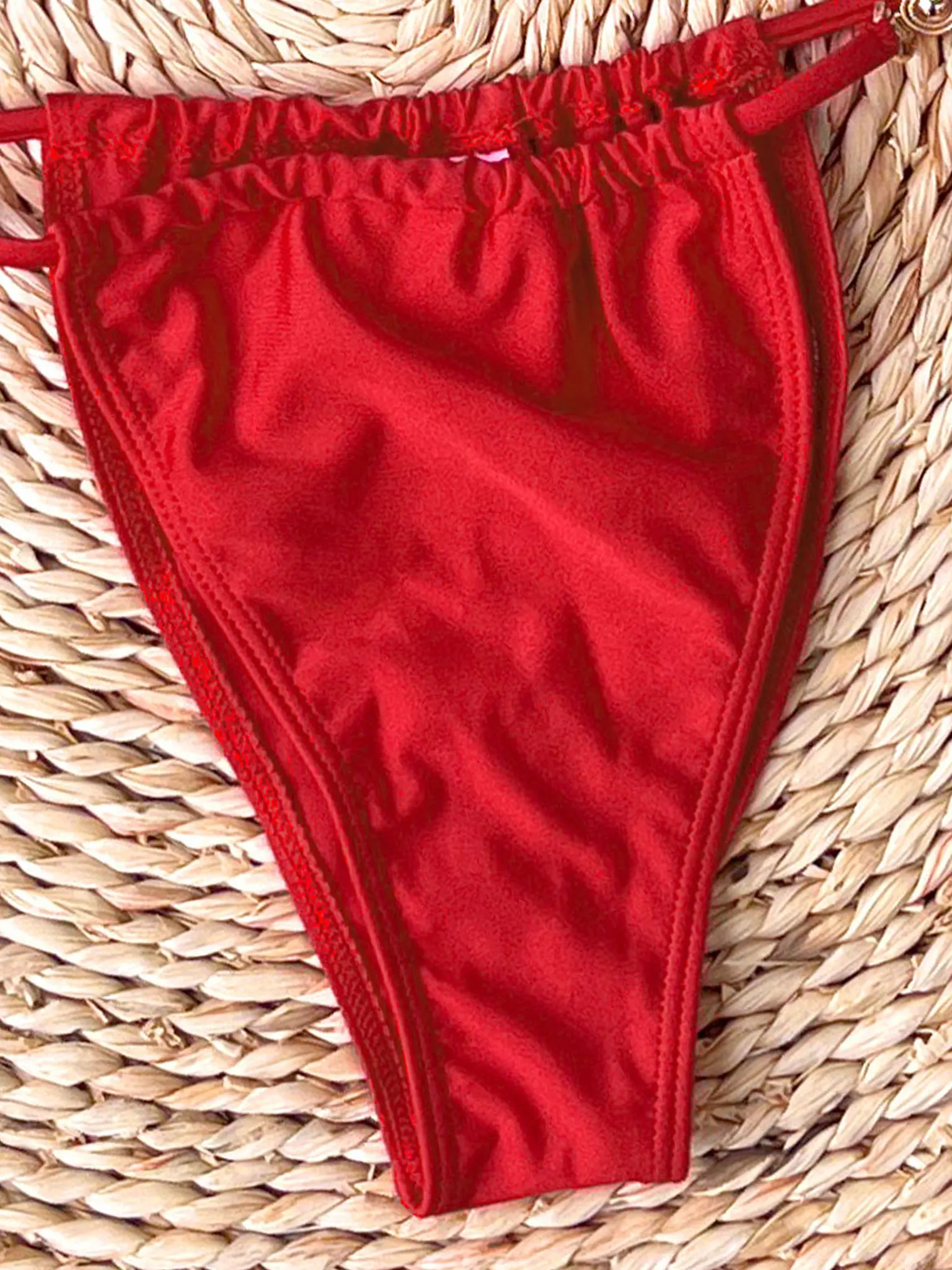 Top e fondo bikini sexy a fascia rossa con perline nere, perfetti per abbigliamento da spiaggia e feste in piscina, abbigliamento estivo per le vacanze