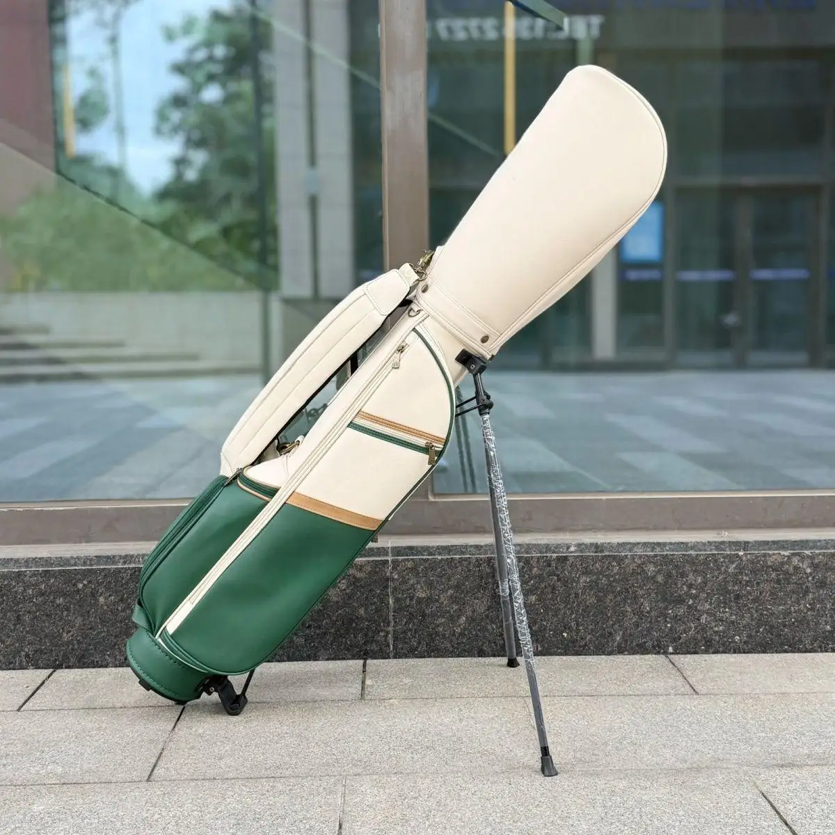 

Unisex Golf Club Stand Bag, GOLF Standard Upright Golf Bag, Ultra-Lightweight Club Bag