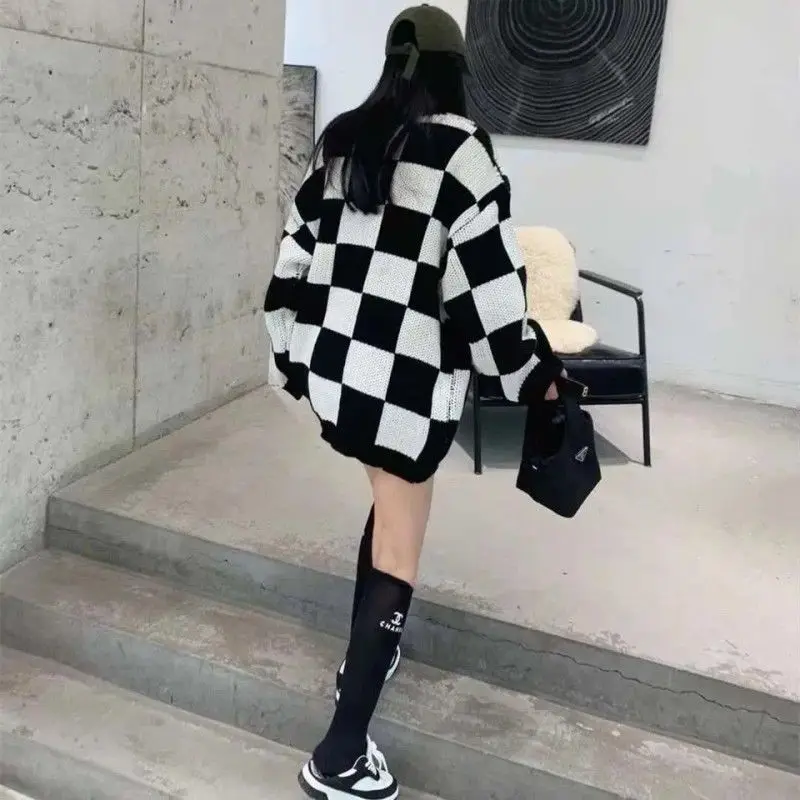 Dopamine Checkerboard Sweater with Lazy Grid Style Medium to Long Loose Round Neck Plaid Fat Mm Knit Sweater