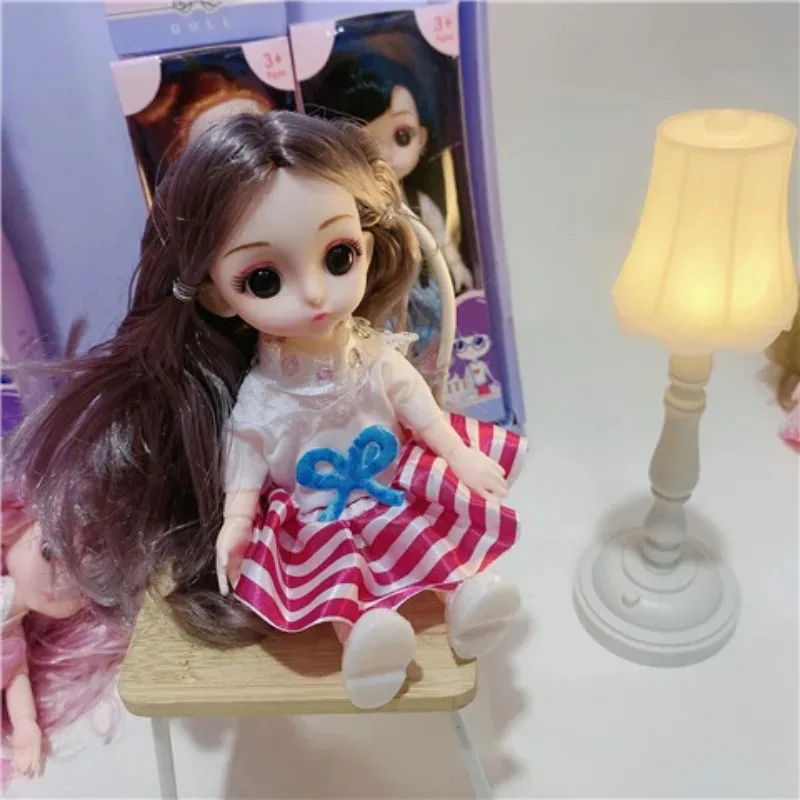 Muñeca Princess Mini 17 cm ensemble Loli infantil inocencia regalo de cumpleaños juguetes para niños y niñas pequeños regalos. poupées