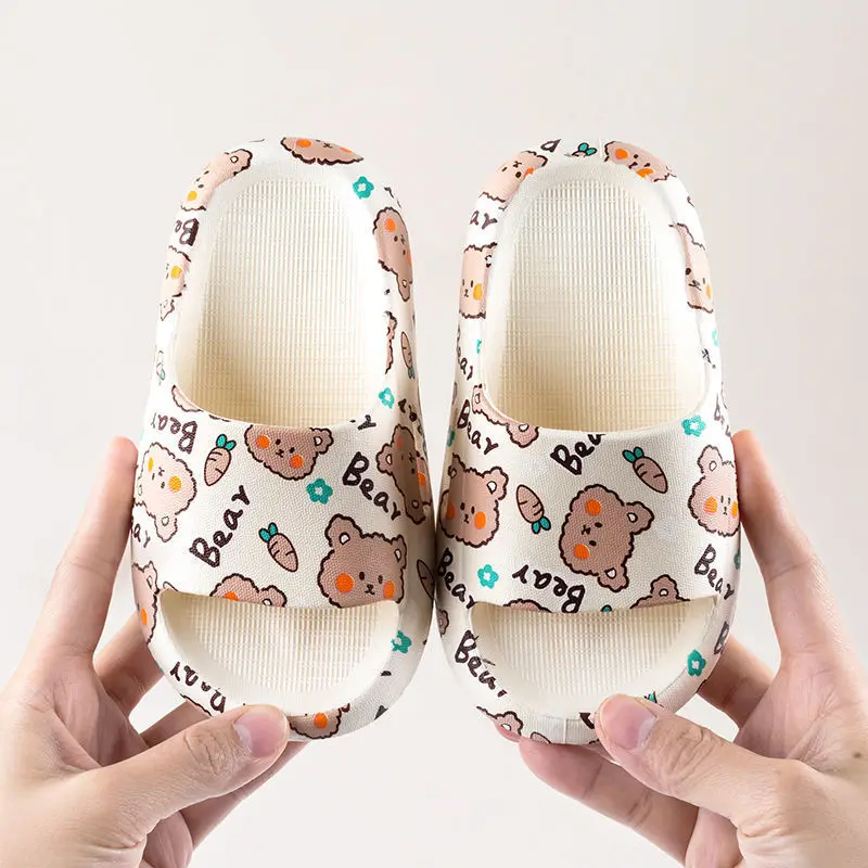 New Child Slippers Cute Cartoon Little Bear Shoes Soft sole Boy Girl Slippers indoors Bath Sandals Kid Baby Beach Sandals Shoes