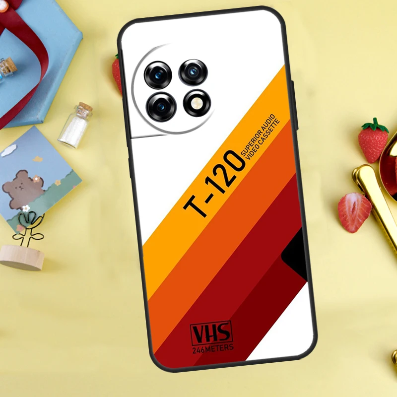 حافظة شريط VHS ريترو لهاتف OnePlus 13R 12R 13s 13 12 11 10 10R 10T 8T Nord 5 CE 4 2 3 Lite N10 N20 N30