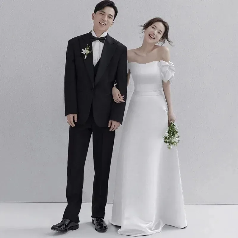 Vestidos de casamento doce arco fora do ombro para mulher 2025 cetim preto vestido de noite elegante até o chão simples tiro de casamento