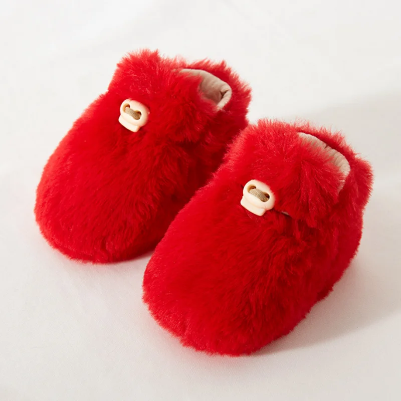 

Новые зимние детские прогулочные туфли на толстой и теплой мягкой подошве.