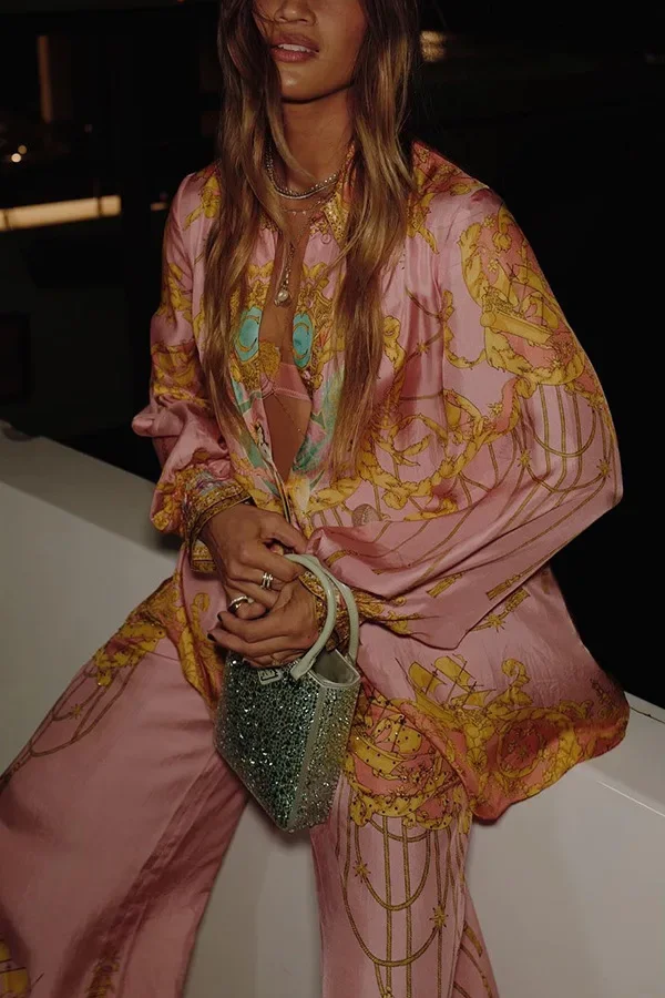 ملابس السباحة التستر الشاطئ النساء فستان صيف 2025 قفطان صيدا دي برايا جديد الترفيه عطلة طويلة الأكمام الوردي قميص مطبوع السراويل