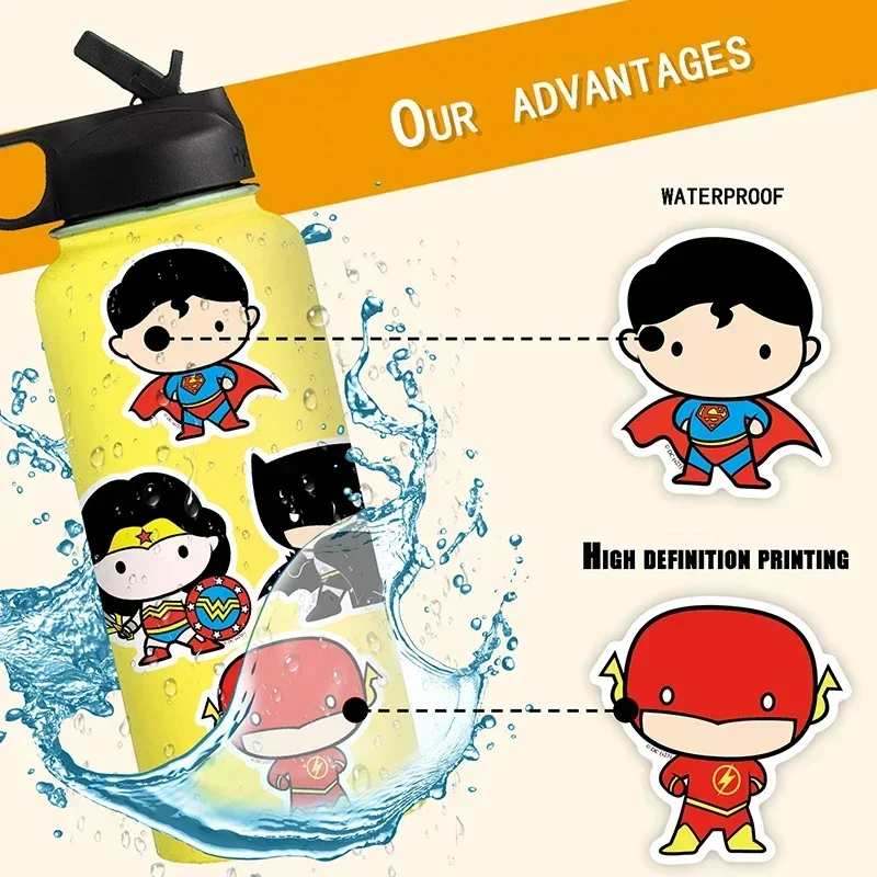 DC Justice League, adesivi periferici, adesivi impermeabili per cartoni animati, decorazione per bottiglie d'acqua Kids Student Q Edition, 50 adesivi