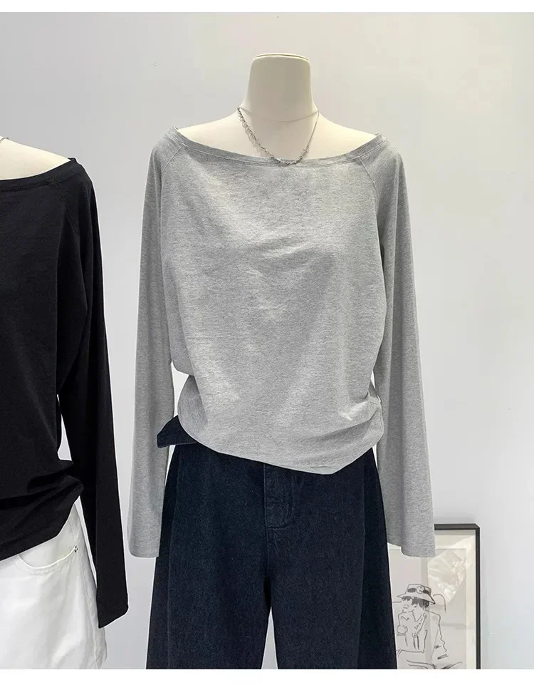 Serene Boat-Neck Everyday Top S1a0710bffa1c41ccaabaece4de9e315aj