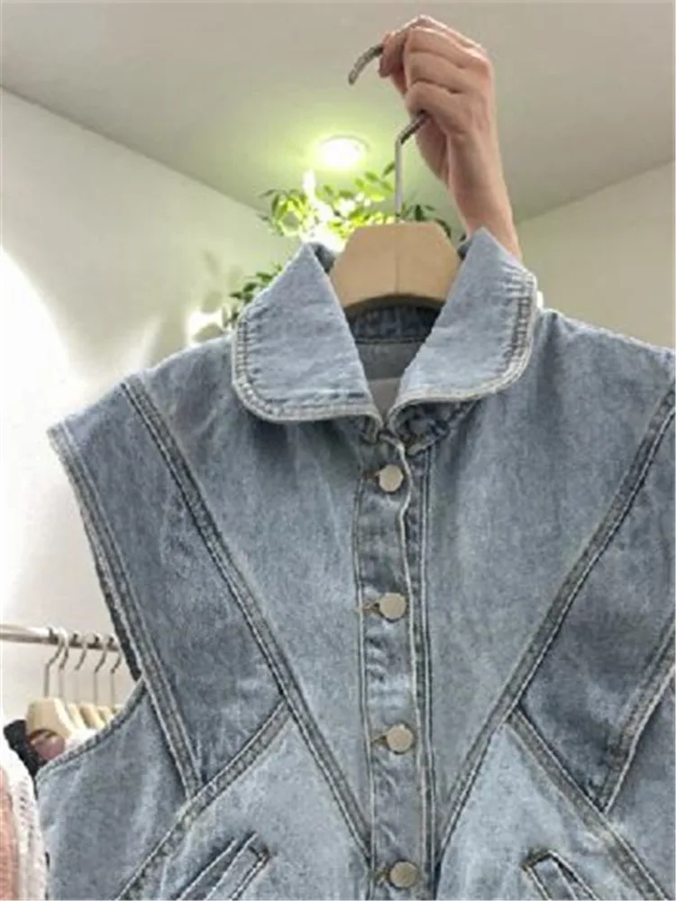 Women Denim Vest Chic Lapel Casual Button Sleeveless Jean Coat Female Solid Color Temperament Tank Top Vintage Fashion Waistcoat