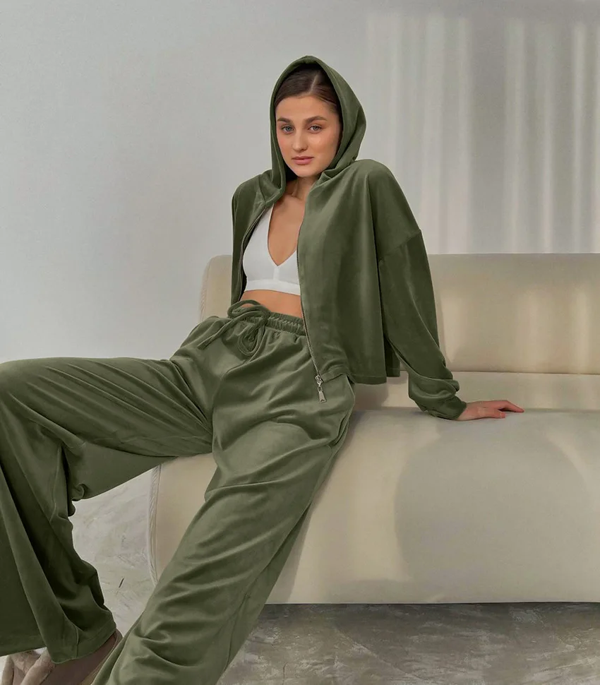 2023 Autumn/Winter New Golden Velvet Hooded Sweater Set High Waist Lace up Wide Leg Pants European Leisure Fashion Commuter