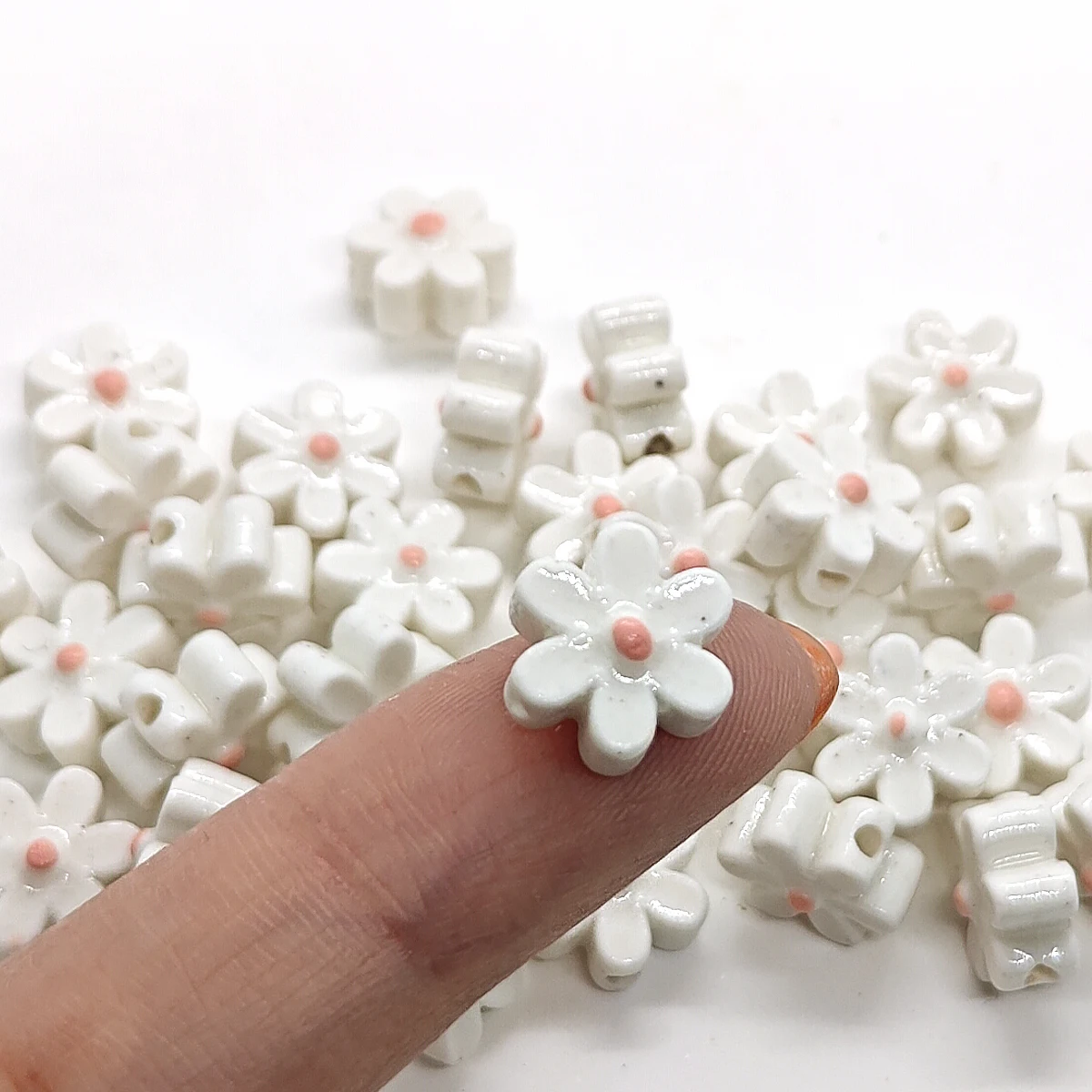 10mm 6/12pcs White Six Petal Flower Ceramic Beads Bloom Floral Charm for DIY Jewelry Making Necklace Bracelet Gift