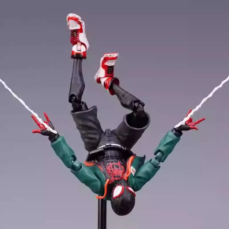 Miles Morales-Kit de modelismo de Spider-Man, periféricos de animé, modelo de figuras de acción manuales, adorno de escritorio, juego de Anime, coleccionar regalos